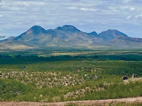 Best Scenic Views : Huachuca City : Cochise County : Arizona