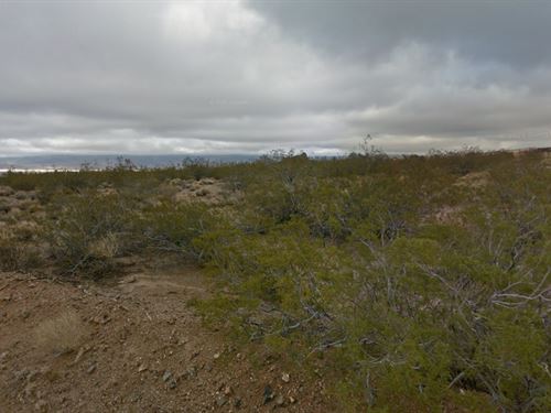 Own Your Ultimate Outdoor Paradise : Kingman : Mohave County : Arizona