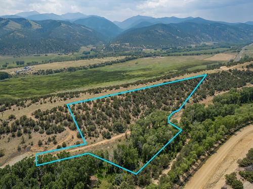 Big Lot to Build Your Dream Home On : Salida : Chaffee County : Colorado
