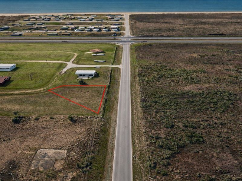 .2 Acre Near Gulf of America : Galveston : Galveston County : Texas