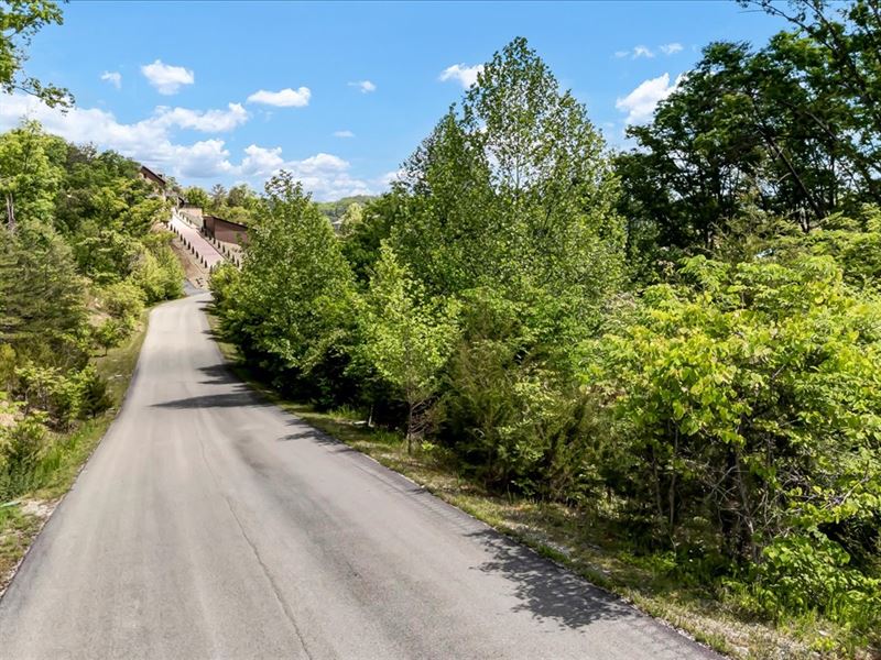 Build Your Douglas Lake Getaway : Sevierville : Jefferson County : Tennessee