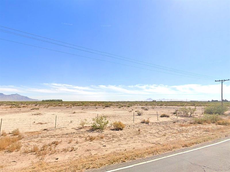 Sunset Views & Wide Open Space : Deming : Luna County : New Mexico