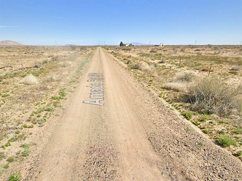 Big Skies, Quiet Nights : Deming : Luna County : New Mexico