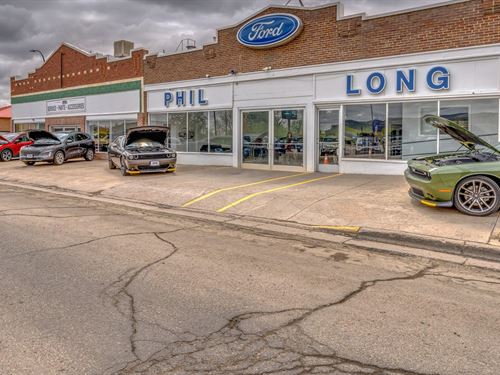 Expansive Property Prime Location : Trinidad : Las Animas County : Colorado