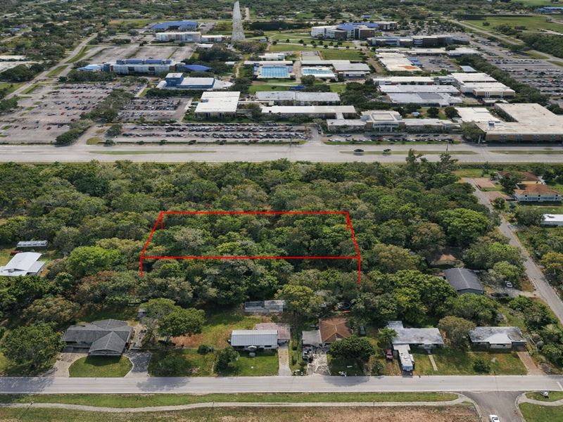 .81 Acre Investment Opportunity : Fort Pierce : Saint Lucie County : Florida