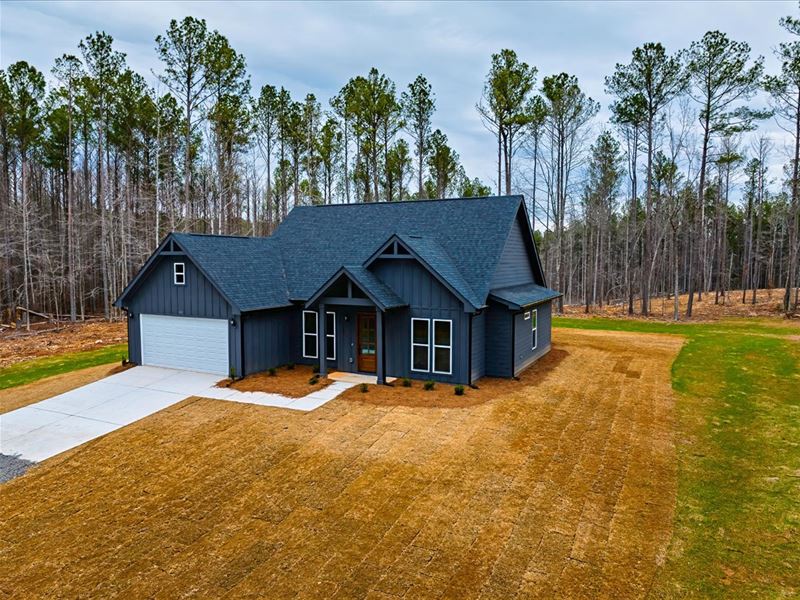 889 Hugh O'neal Road : Greenville : Meriwether County : Georgia