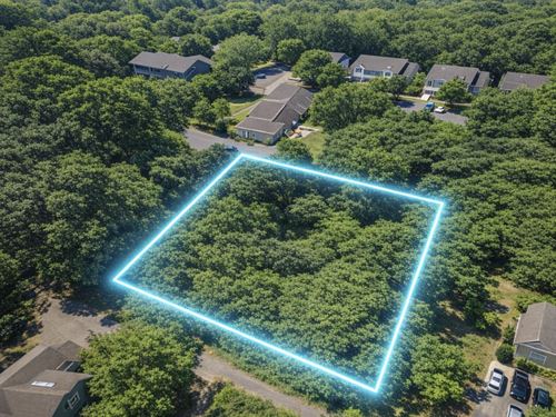.27 Acre Lot in Tall Timbers, MD : Tall Timbers : Saint Mary's County : Maryland