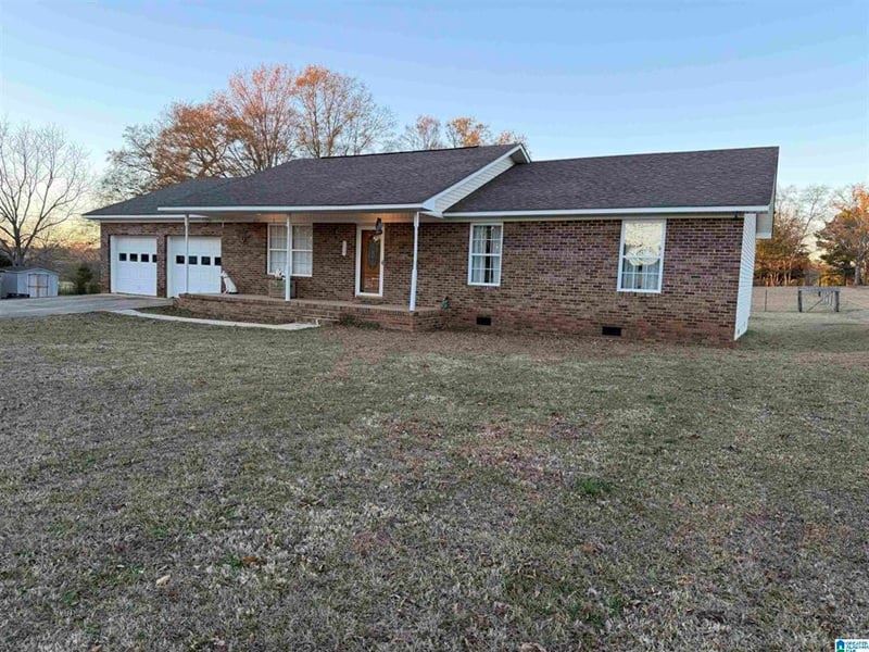 Price Reduced, Home on 13 Acres : Eastaboga : Talladega County : Alabama