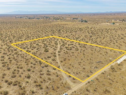 $2,563.68 Down, Scenic Spacious Lot : Phelan : San Bernardino County : California