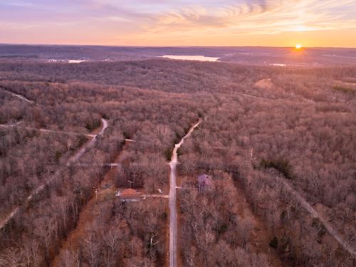 Flat Treed Lot Near Crown Lake AR : Horseshoe Bend : Izard County : Arkansas
