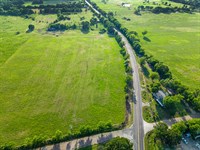 3.04 Acres in Beautiful Kemp, TX : Kemp : Henderson County : Texas
