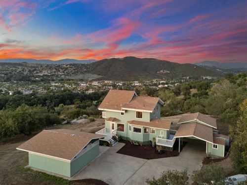 Private Valley View Retreat : Valley Center : San Diego County : California