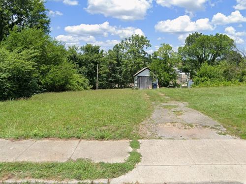 Priced to Sell in NW Roanoke : Roanoke : Roanoke City County : Virginia