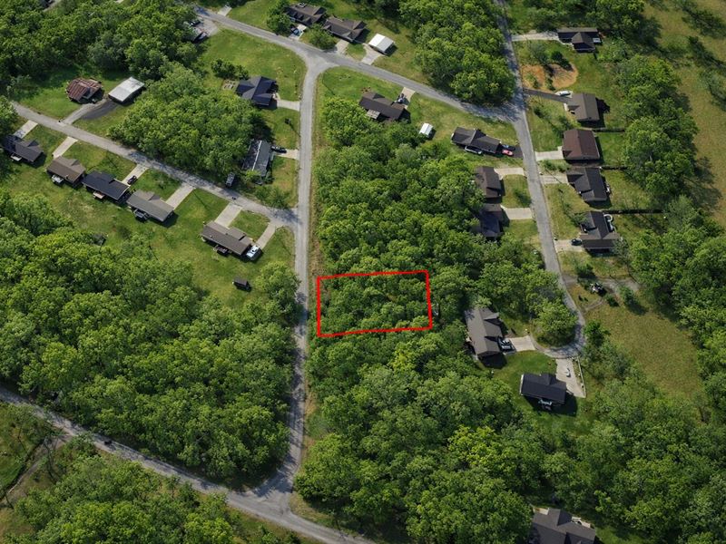 .29 Acre Near Lake Tansi : Crossville : Cumberland County : Tennessee