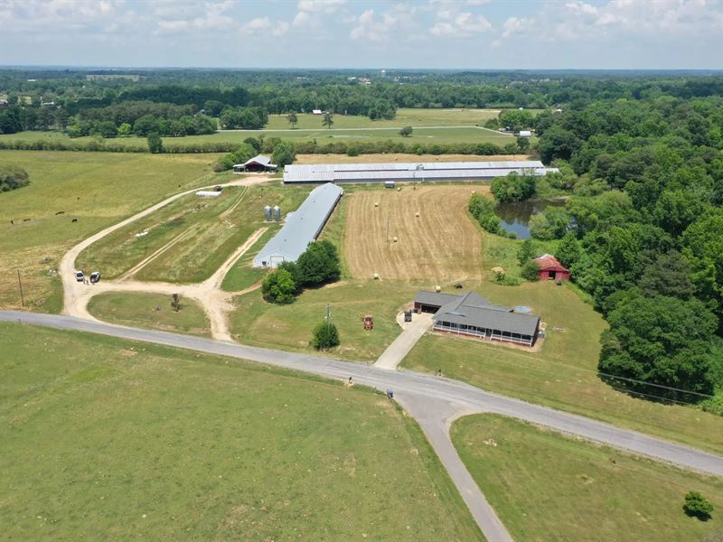 J&T Broiler Farm : Crossville : Dekalb County : Alabama