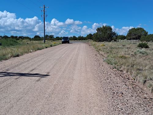 Corner Homesite Near Concho Roads : Concho : Apache County : Arizona