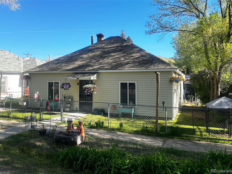 Cozy Home with Big Storage/Workshop : Saguache : Saguache County : Colorado