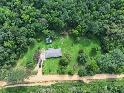 Home on 1.66 Acres in Oktibbeha Cou : Sturgis : Oktibbeha County : Mississippi