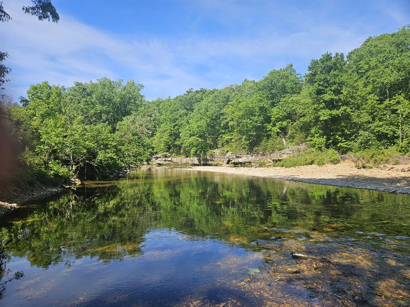 River Front Home and Acreage : Houston : Texas County : Missouri