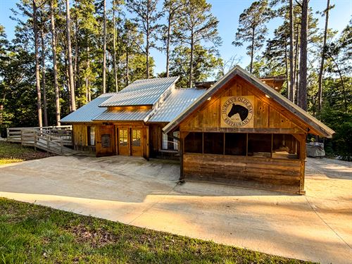 Hurley's Olde Bay Cabins Restaurant : Pineville : McDonald County : Missouri