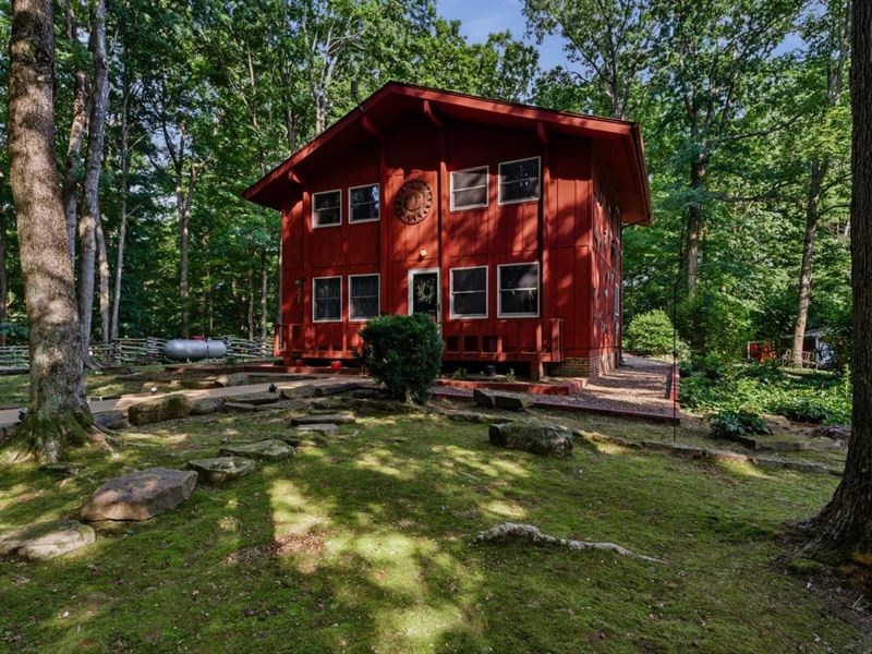 A Home on 19.47 Acres in Butler Cou : Morgantown : Butler County : Kentucky
