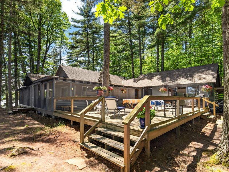 Big Ripley Island Home : Minocqua : Oneida County : Wisconsin